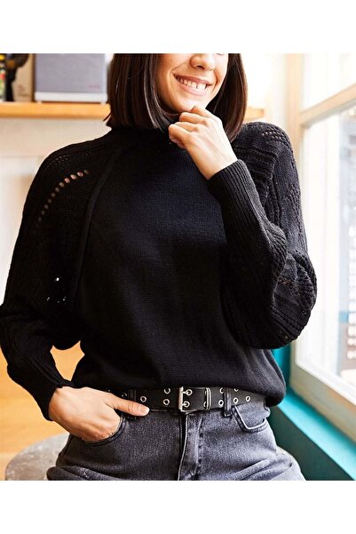 AQE FASHION Tricotaj de damă cu mâneci orificii pulover negru