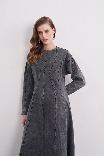 AMITIE Denim Maxi Dress
