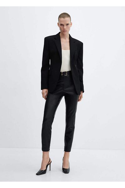 MANGO Woman Leggings in Lederoptik mit Schlitzen an den Beinen