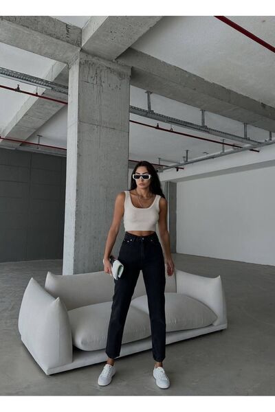 WODDİ بنطلون جينز نسائي أسود عالي الخصر من Max Boyfriend مصنوع من الليكرا (قص...