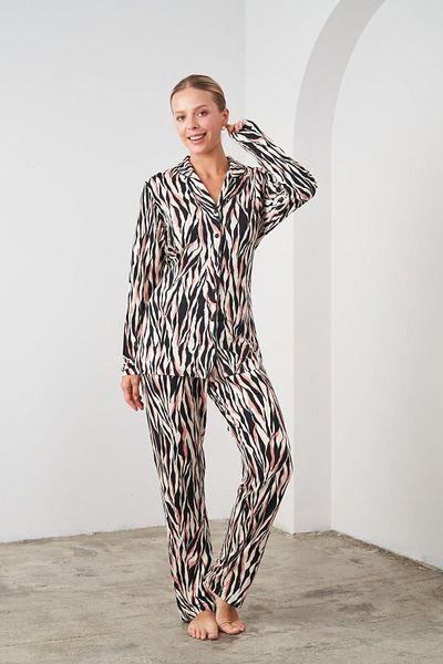 PJS 24551 Set pijama cu model cu nasturi pentru damă