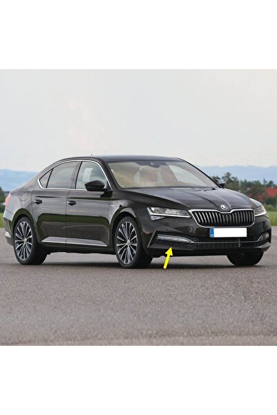 Vass41 Skoda Superb 2020-2023 Uyumlu Sağ Sis Farı Çerçevesi Kromlu 3V0853666B