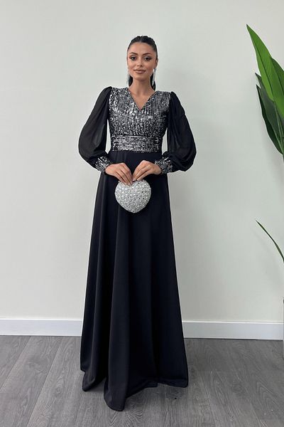 giyimmasalı فستان سهرة من قماش الترتر بأكمام من التول - فضي