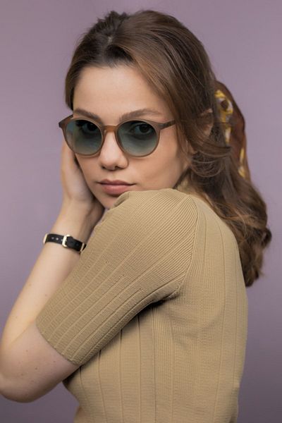 LUNOX Niobe Cream Gradient Green Unisex Sunglasses