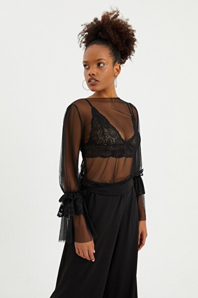 Quincey Μπλούζα από τούλι - Λεπτομέρεια μανίκι με δαντέλα