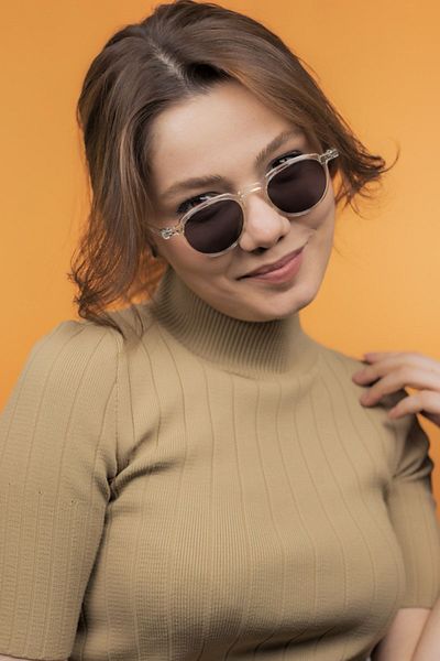LUNOX نظارة شمسية للجنسين من لوسيا كريستال