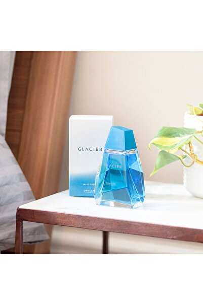 Oriflame Odunsu ve Ferah Koku Sunan Glacier EdT Erkek Parfümü 100ml