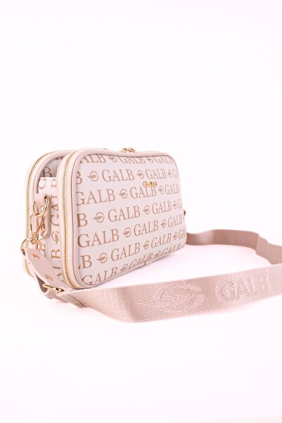 GALB LEATHER حقيبة كتف نسائية من Just Polo للموسم الجديد - مبهرة بالنمط والجودة المتطابقة! كريم