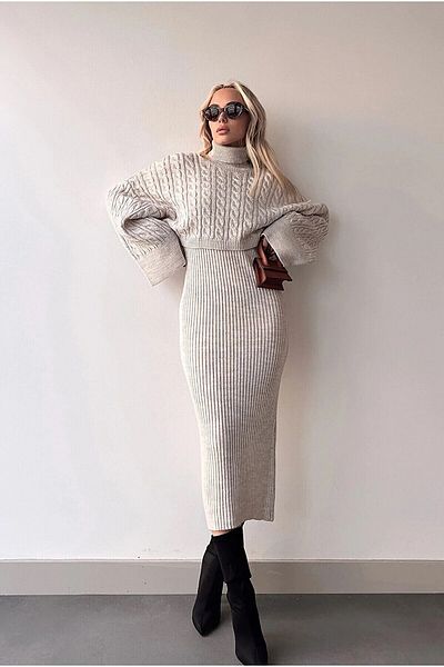 zoe star Turtleneck Knitted Motif Crop Sweater and Knitwear Dress Set