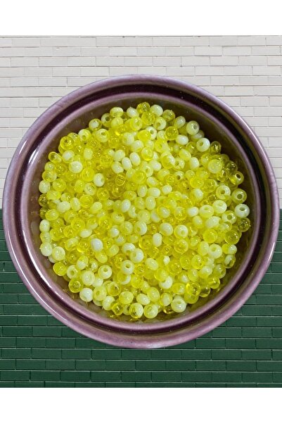 Flea Market Mărgele de bijuterii galbene de 4 mm (25 grame / mediu. 600 bucăți)