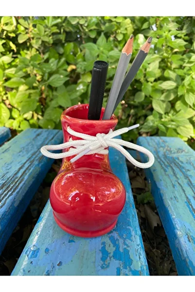 Artistic Quality White-Red Ceramic Decorative Table Top Boots Pen Holder and Succulent Flower Pot