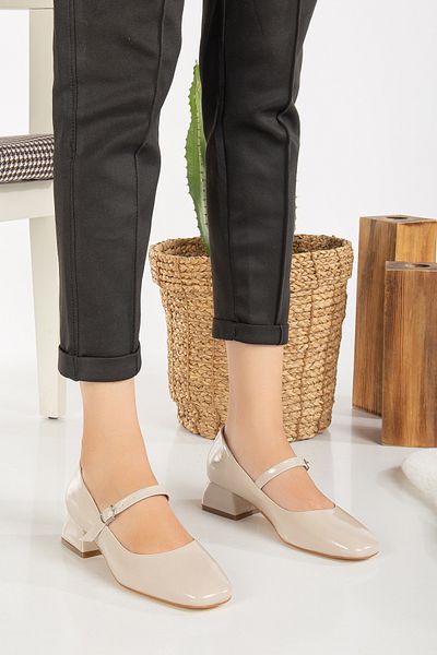 disruptor world Mary Jane Patent Leather - Trendy Women's Block Heel Shoes, Closed Back and Single Band