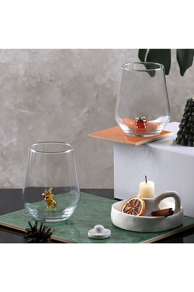 ADAMODART New Year's Deer and Gift Package Figured New Year's Themed 2-Piece Water Glasses