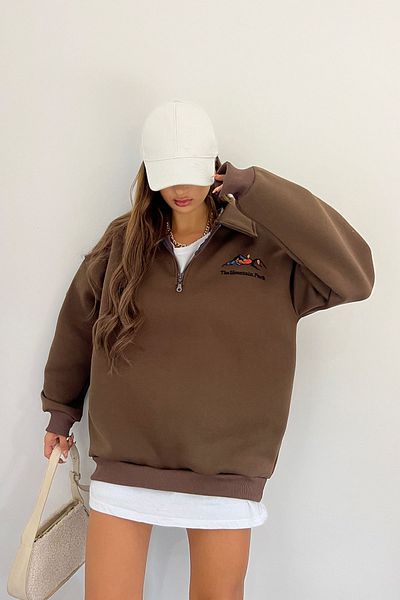 Sun Victoria Unisex Brown Polo Neck Oversize 3 Thread Raster Embroidered Sweatshirt