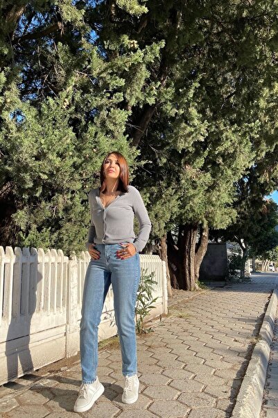 WODDİ Μπλε ψηλόμεσο τζιν με εφέ πετροπλυμένου υφάσματος