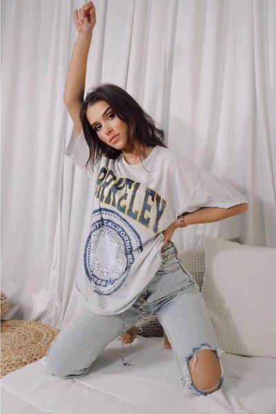 Guillermo Unisex Gray Oversize Berkeley Printed T-shirt