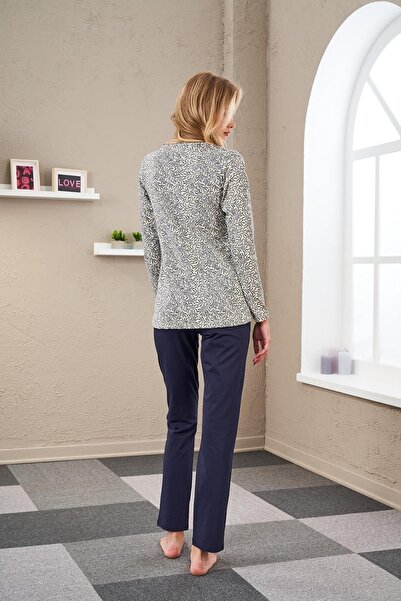 PJS 23527 Set pijama cu model cu nasturi pentru damă