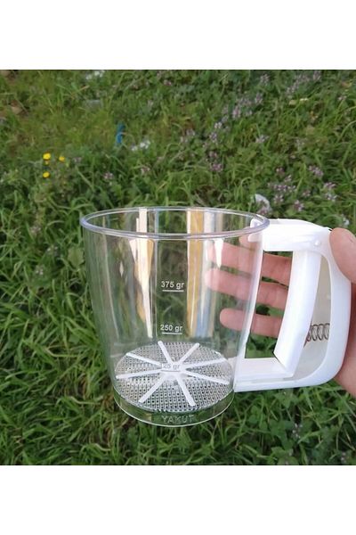 Righton White Practical Press-On Flour Sieve with Measure Mark