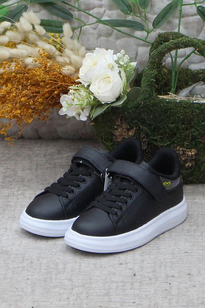 M.P. 242 3317 Model Girls' Shoes - Black and White, Comfortable Lightweight