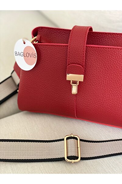 BAGLOVİS SHOULDER BAG WITH STRIP COLUMN HANGER AND LOCK DETAIL WITH INTERIOR COMPARTMENT
