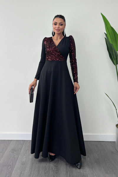 giyimmasalı فستان من قماش الكريب مزين بالترتر - بورجوندي