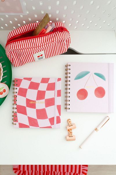 Matt Notebook Комплект от 2 квадратни тефтера 15x15 см - Spiral Unlimited Planner, дневник и тефтер, череша