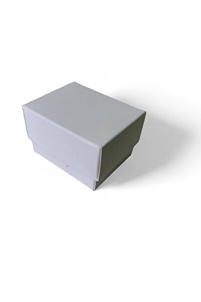 Örün Matbaa Saf Beyaz Renk Süngerli Yüzük Kutusu 5,5x4,5x3,5cm - 24 Adet Demonte Sevk