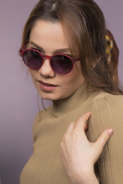LUNOX Niobe Matte Red Unisex Sunglasses