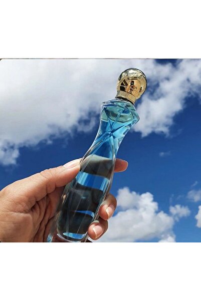 Oriflame Sofistike ve Feminen Koku Sunan Divine EDP Kadın Parfümü