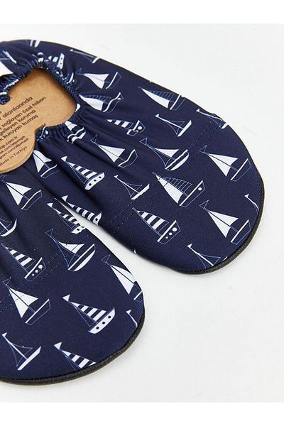 LC Waikiki Παπούτσια θάλασσας για αγόρια Navy Blue Printed - SLIP/STOP