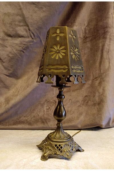 mrt expolorer Antique Brass Lampshade Design