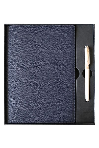 Victoria's Journals B5 Manager's Notebook with Box - 19X25 Cm, Ivory 96 Sheets, Monaco Pen