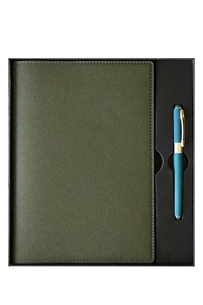Victoria's Journals B5 Manager's Notebook with Box - 19X25 Cm, Ivory 96 Sheets, Monaco Pen