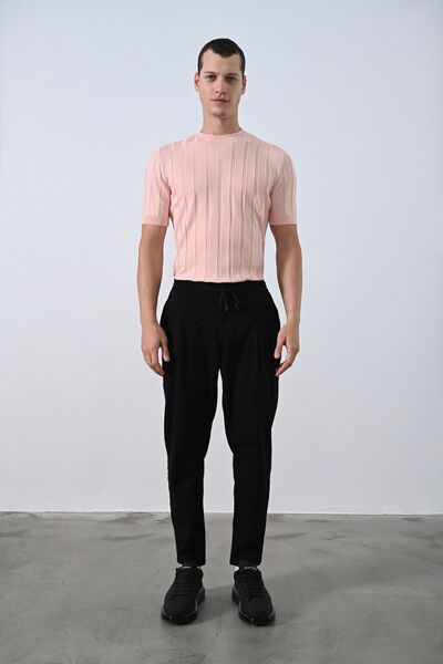 İLKCET MODA Premium Πλεκτό T-shirt - Λεπτομέρεια ρίγες