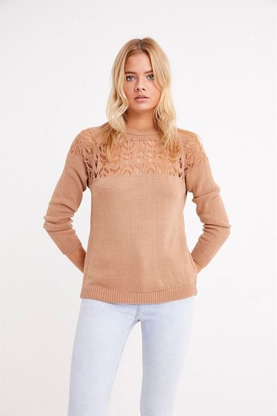 AQE FASHION Дамски пуловер с дантела в цвят камила