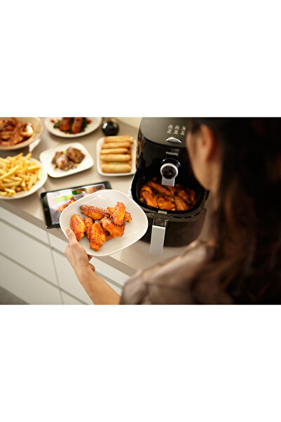 Philips Viva Collection Air Fryer - HD9623, Black