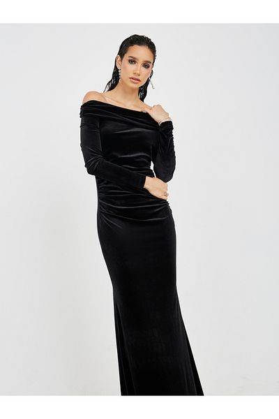 Styli Velvet Look Off Shoulder A-Line Maxi Dress