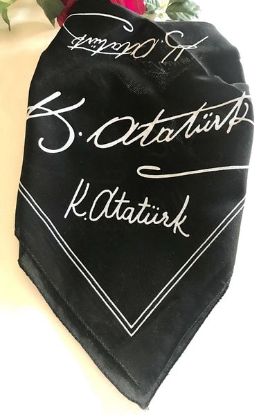 alsaccessories Ataturk Signature Μαύρο Χρώμα Unisex 100% Βαμβακερό Μπαντάνα Μαντίλι