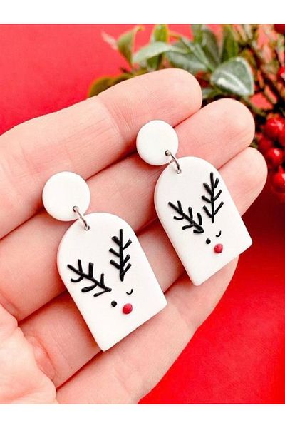 TREND Winter New Year's Earrings with White Ala Deer