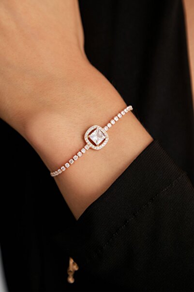 Lina Tia Kadın Arianna Model Altın Kaplama Çelik Zirkon Taşlı Kare Baget Günl...