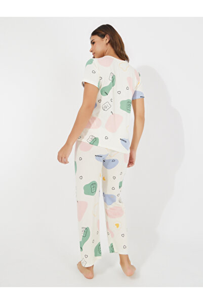 Take Two By Styli AOP Print T-Shirt and Pyjama Set