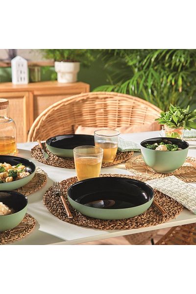 Luminarc Vicky Tempered Green & Black 25 cm Serving Food Plate