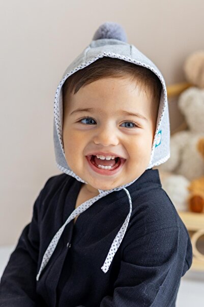 BeyzBaby Gray Stamped Polka Dot Baby Hat with Pompom