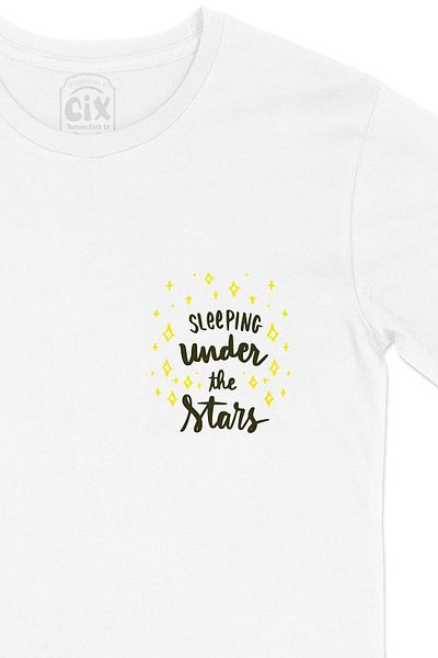 Cix Λευκό μπλουζάκι Sleeping Under The Stars με σχέδιο λογότυπου τσέπης