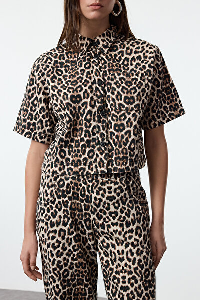 Trendyol Collection Többszínű leopárdmintás barna farmer ing TWOAW25GO00078