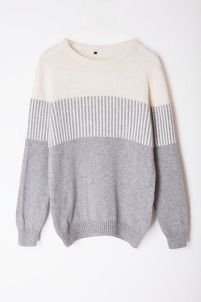 Trendyol Collection Grauer Slim-Strickpullover aus Wolle mit Rundhalsausschnitt und Farbblockierung TMNAW20KZ1503