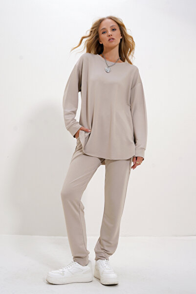 Trend Alaçatı Stili Bézs crew Neck Soft modális tréningruha szett - oldalsó hasíték Alc-X12677