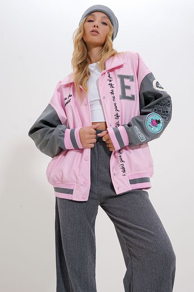 Trend Alaçatı Stili Růžová oversize dámská bunda s kapucí - Alc-X12601