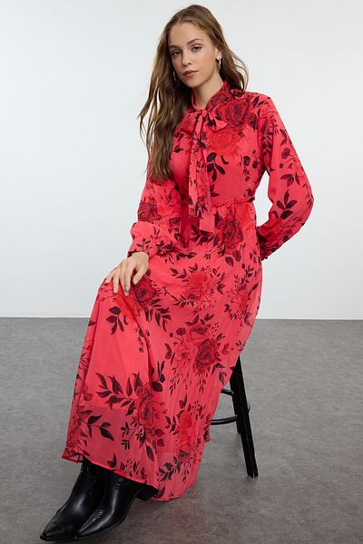 Trendyol Modest Φούξια φόρεμα σιφόν με λουλούδια - πλισέ και φόδρα Tctaw25eb00124