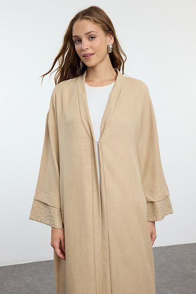 Trendyol Modest Gewebte Nerzmütze mit Manschette und Steindetail - Ferace/Abaya TCTAW25KF00010